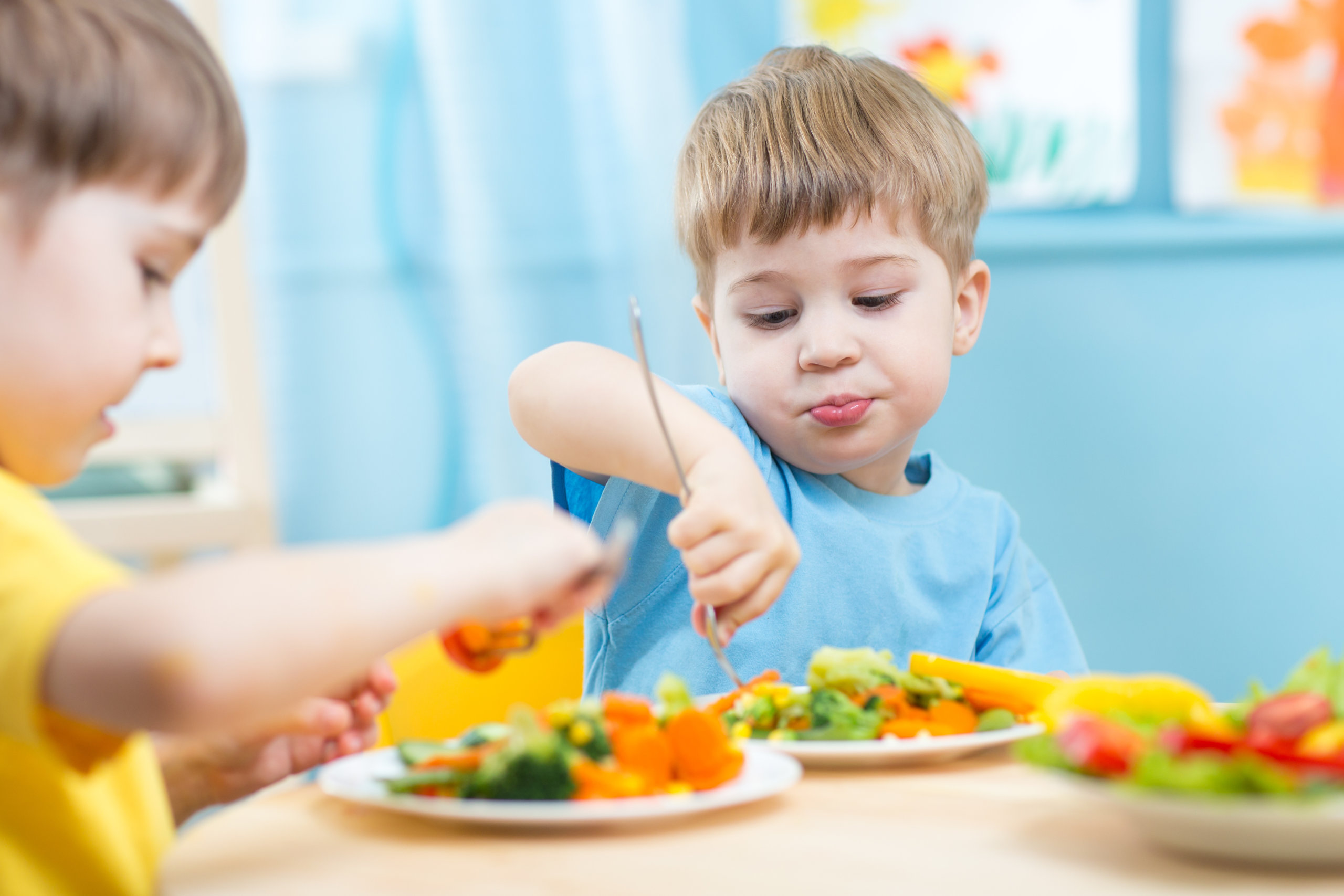 how-can-we-encourage-children-to-eat-fruits-and-vegetables-mommy-b